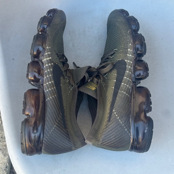 Nike VAPOR MAX Men's Dark Green Athletic Shoes - Picture 7 of 10